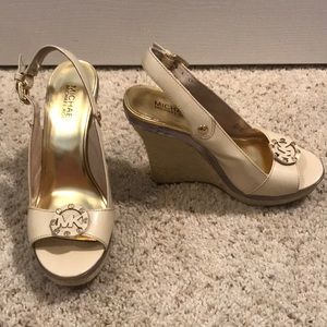 Michael Kors wedges 7.5M US